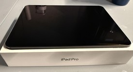 Mint
													Apple iPad Pro 11" (M4) 2024 - Wi-Fi, Black, 256 GB, 8 GB, A2836, Standard Glass, photo 4 of 7