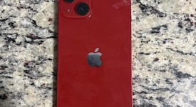 Good
													Apple iPhone 13 - US Cellular, Red, 128 GB, A2482, photo 2 of 5