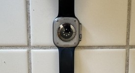 Good
													Apple Watch Ultra 2 49mm - Unlocked, Natural, A2986, photo 4 of 6