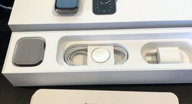 Good
													Apple Watch Series 5 44mm - Unlocked, Titanium, A2095 Cellular, Titanium, photo 3 of 15