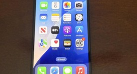 Mint
													Apple iPhone 16e - Boost, Black, 128 GB, A3212, photo 4 of 17
