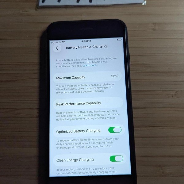 Apple iPhone SE 3rd Gen 2022 - Unlocked, 64 GB, Midnight, A2595