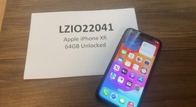 Good
													Apple iPhone Xr - Unlocked, Black, 64 GB, A1984, photo 1 of 4