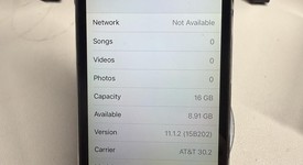 Good
													Apple iPhone 5S - AT&T, Gray, 16 GB, A1533, photo 5 of 6