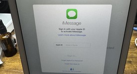 Good
													Apple iPad Air 2 - Unlocked, Gold, 64 GB, photo 2 of 4