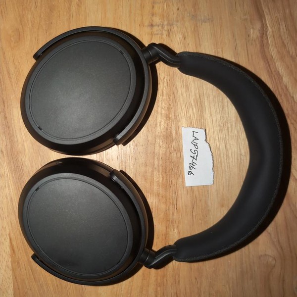 Sennheiser Momentum 4 - Black