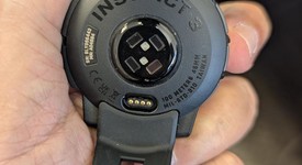 Mint
													Garmin Instinct 3 - Black, AMOLED, photo 3 of 6