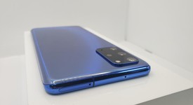 Good
													Samsung Galaxy S20 Plus 5G - Unlocked, Aura Blue, 128 GB, 12 GB, SM-G986U1, photo 3 of 5