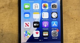 Fair
													Apple iPhone SE 3rd Gen 2022 - T-Mobile, Midnight, 64 GB, A2595, photo 1 of 10