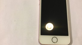 Good
													Apple iPhone SE 1st Gen 2016 - Verizon, Rose Gold, 16 GB, A1662, photo 4 of 14