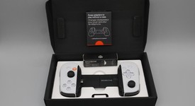 Good
													Backbone One Controller - Lightning (iPhone), PlayStation, photo 4 of 5