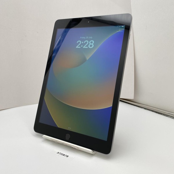 Apple iPad 5th Gen - Wi-Fi, 128 GB, Gray, A1822