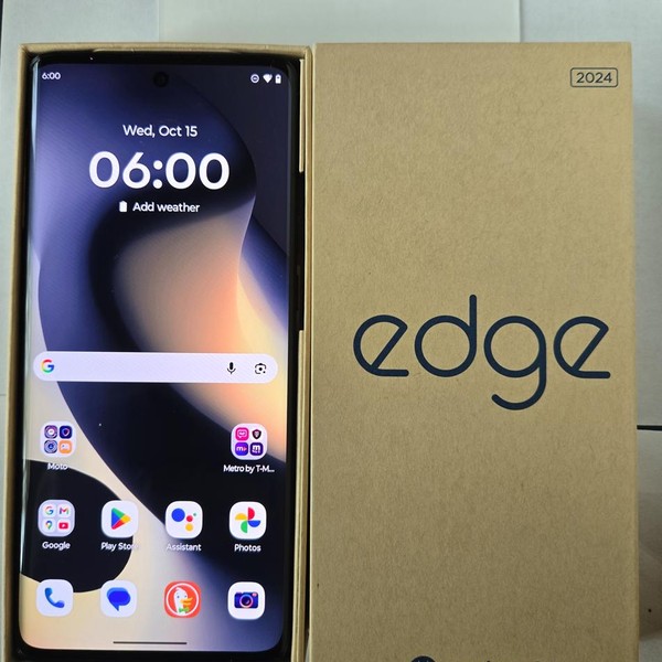 Motorola Edge (2024) - Unlocked, Black, 256 GB, 8 GB