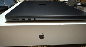 Mint
													MacBook Pro 2024 - 14" - Apple M4, Space Black, 512 GB, 16 GB, photo 1 of 9