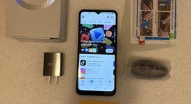 Mint
													TCL 30 SE - Unlocked, Blue, 64 GB, 4 GB, photo 1 of 9