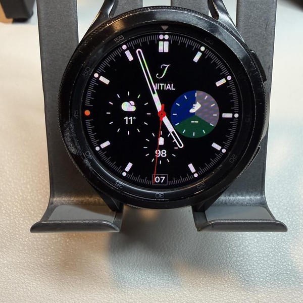 Samsung Galaxy Watch4 Classic - Unlocked, Black, 46mm