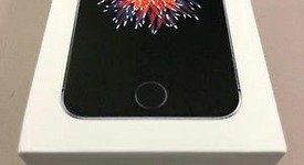 New
													Apple iPhone SE 1st Gen 2016 - Unlocked, Grey, 128 GB, A1662, photo 1 of 8