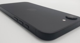 Mint
													Apple iPhone 16e - Xfinity, Black, 128 GB, A3212, photo 4 of 4