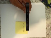 Apple iPhone 16