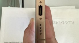Mint
													Apple iPhone 16 Pro Max - Verizon, Desert, 256 GB, A3084, photo 6 of 6