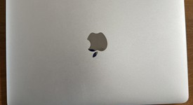 Good
													MacBook Retina 2015 - 12" - Silver, 256 GB, 8 GB, photo 5 of 10