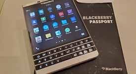Fair
													Blackberry Passport Silver Edition - Unlocked, Black, 32 GB, photo 1 of 9