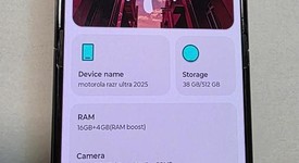 Good
													Motorola Razr Ultra (2025) - Unlocked, PANTONE Scarab, 512 GB, 16 GB, photo 3 of 9