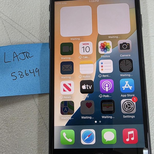 Apple iPhone SE 3rd Gen 2022 - Unlocked, 128 GB, Midnight, A2595