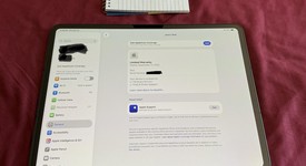 Mint
													Apple iPad Pro 13" (M4) 2024 - Unlocked, Black, 256 GB, 8 GB, A2926, Standard Glass, photo 4 of 13