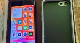 Good
													Apple iPhone SE 3rd Gen 2022 - Unlocked, Midnight, 64 GB, A2595, photo 1 of 5
