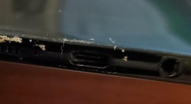 Good
													Samsung Galaxy A20 - Unlocked, Black, 32 GB, 3 GB, photo 2 of 3