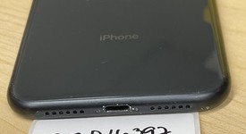 Fair
													Apple iPhone Xr - Unlocked Non-US, Black, 128 GB, A2106, photo 3 of 5