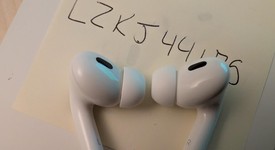 Used
													Apple AirPods Pro 2 - USB-C, photo 5 of 6