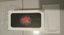 Mint
													Apple iPhone SE 1st Gen 2016 - Unlocked, Grey, 32 GB, A1662, photo 1 of 10