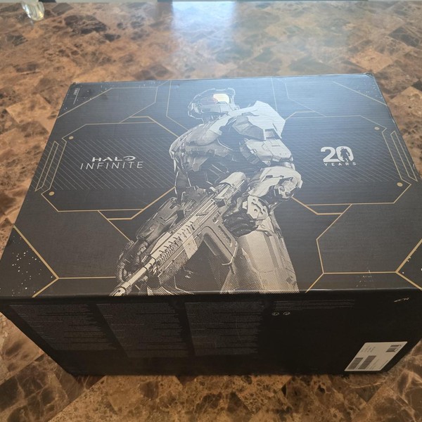 Xbox Series X (2020) - 1 TB, Black, Halo Infinite