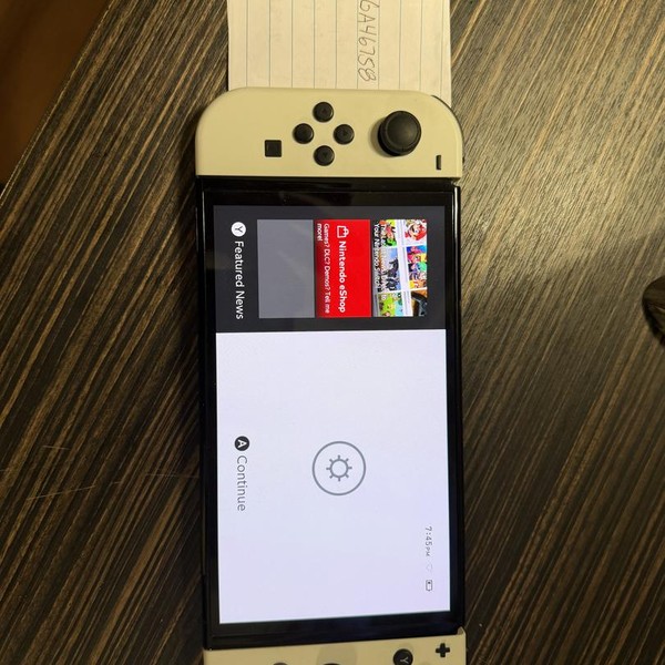 Nintendo Switch - OLED - 64 GB, White