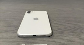 Fair
													Apple iPhone 11 - Unlocked, White, 128 GB, A2111, photo 3 of 8