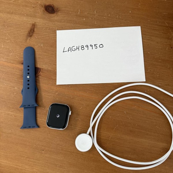 Apple Watch Series 10 42mm - Silver, A2997 - GPS, Aluminum