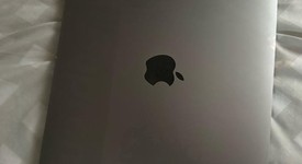 Fair
													MacBook Pro 2020 - 13" - I5, Silver, 256 GB, 8 GB, photo 5 of 6