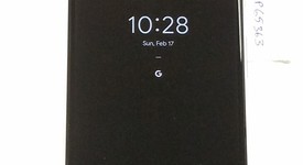 Good
													Google Pixel 2 XL - Verizon, Black & White, 64 GB, Verizon Edition, photo 1 of 3