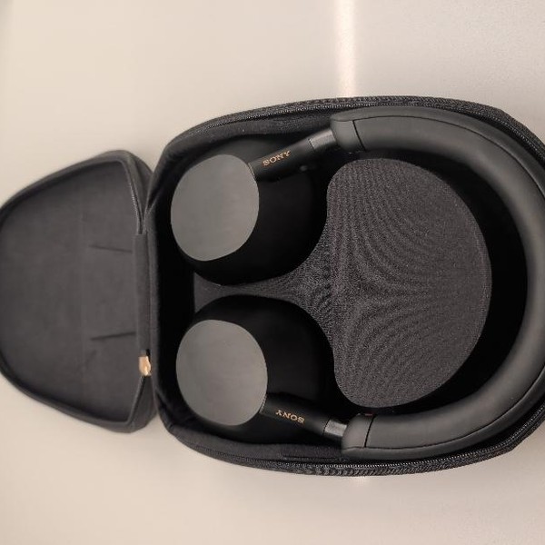 Sony WH-1000XM5 - Black