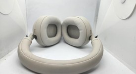 Used
													Sony WH-1000XM5 - Silver, photo 3 of 3