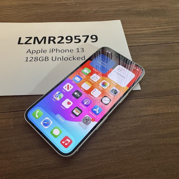 Apple iPhone 13 - Unlocked, 128 GB, Starlight, A2482