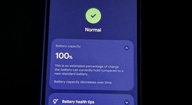 Mint
													Google Pixel 10 - Unlocked, Indigo, 256 GB, GLBW0, photo 4 of 10