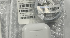 Used
													Apple AirPods 3rd Gen - Lightning Case, photo 1 of 2