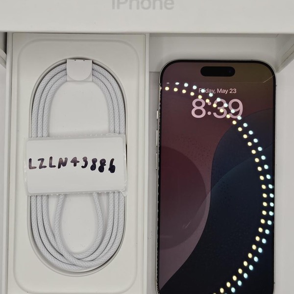 Apple iPhone 16 Pro - Unlocked, 256 GB, White, A3083