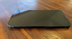 Mint
													Apple iPhone 16e - Unlocked, Black, 128 GB, A3212, photo 3 of 10