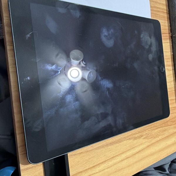 Apple iPad (7th Gen) - Wi-Fi, 32 GB, Gray, A2197