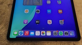 Fair
													Apple iPad Pro 12.9" 6th Gen 2022 - Unlocked, Gray, 2 TB, photo 1 of 9