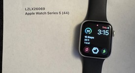 Good
													Apple Watch Series 5 44mm - Silver, A2093 - GPS, Aluminum, photo 2 of 7